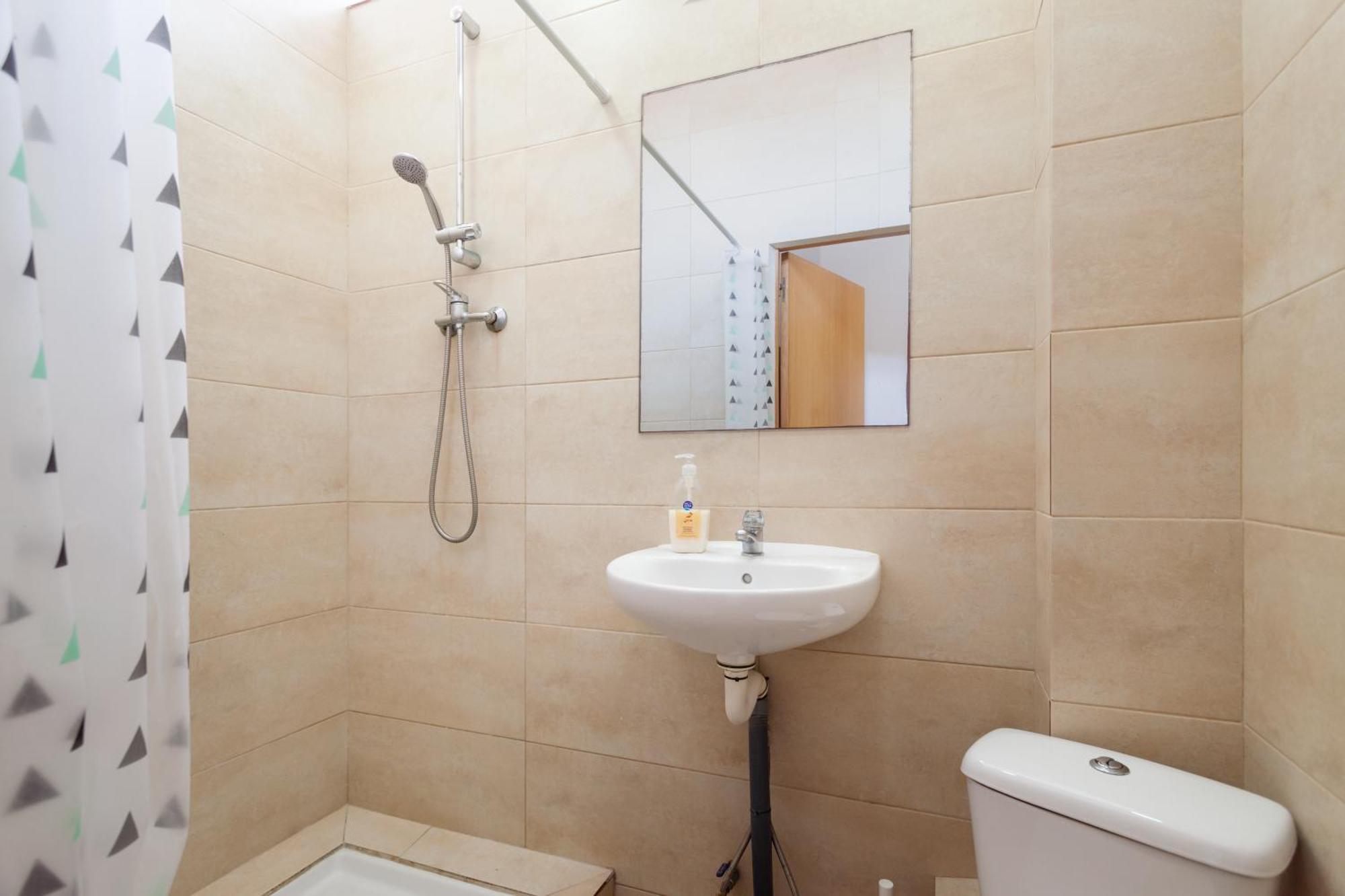 Ferienwohnung Apl Sants Lofts Bcn Fira Camp Nou Barcelona Exterior foto